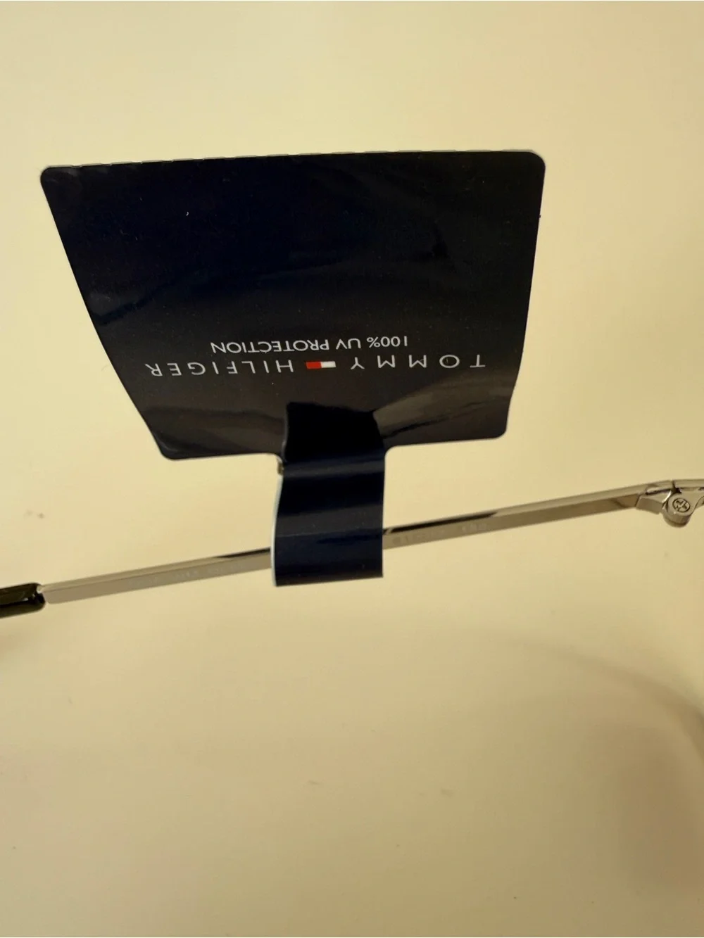 Tommy Hilfiger women round